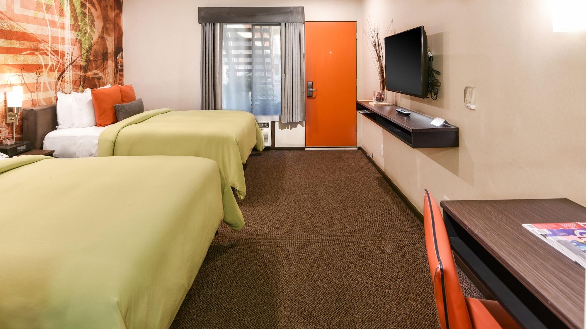 The Tangerine - A Burbank Hotel Exterior photo