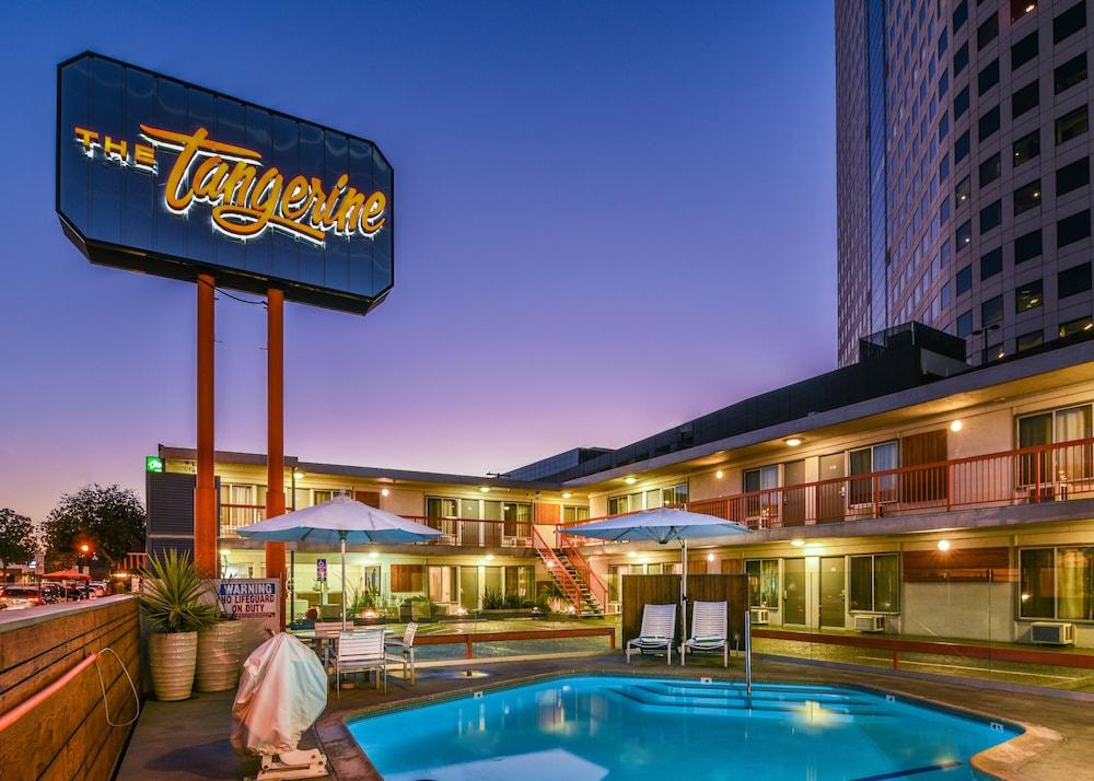 The Tangerine - A Burbank Hotel Exterior photo