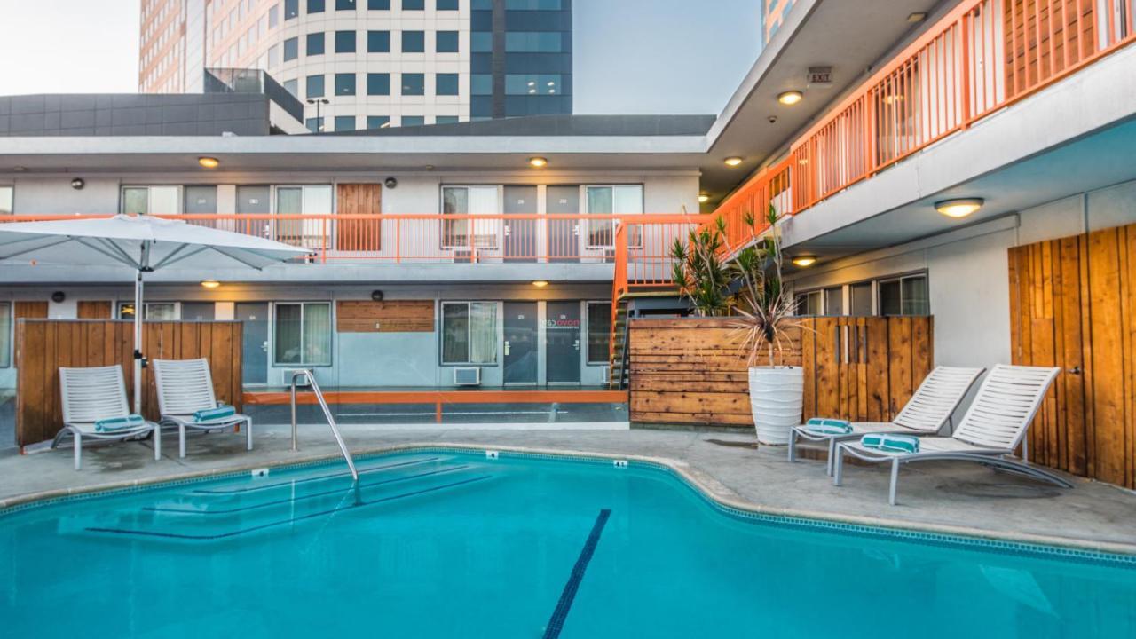 The Tangerine - A Burbank Hotel Exterior photo