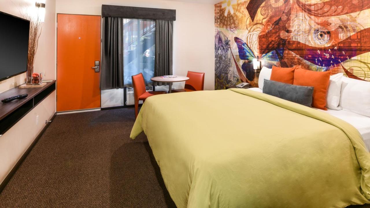 The Tangerine - A Burbank Hotel Exterior photo